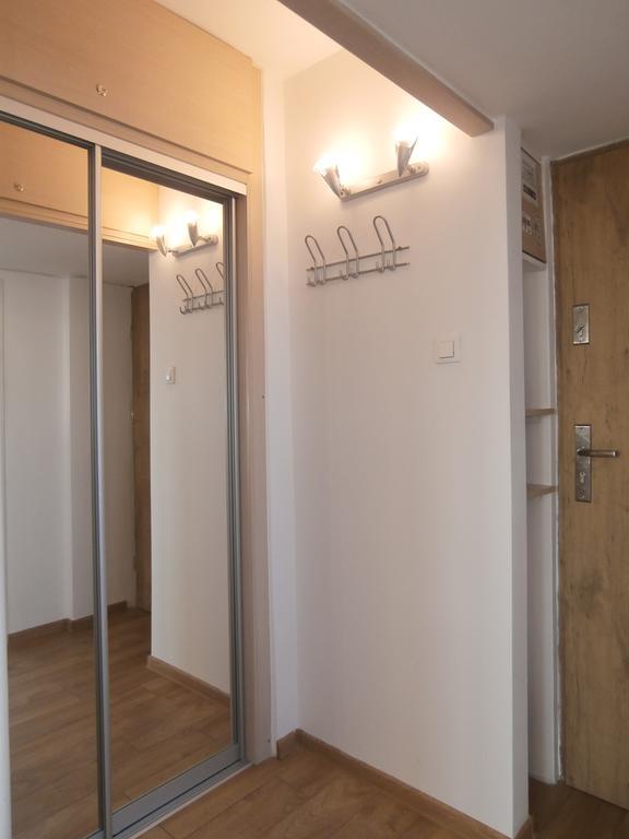 Alma Apartments Varşovia Exterior foto