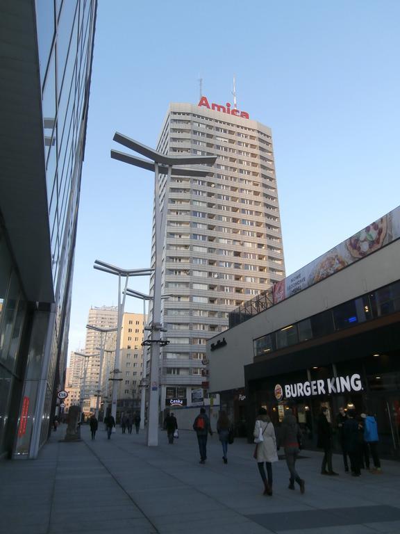 Alma Apartments Varşovia Exterior foto